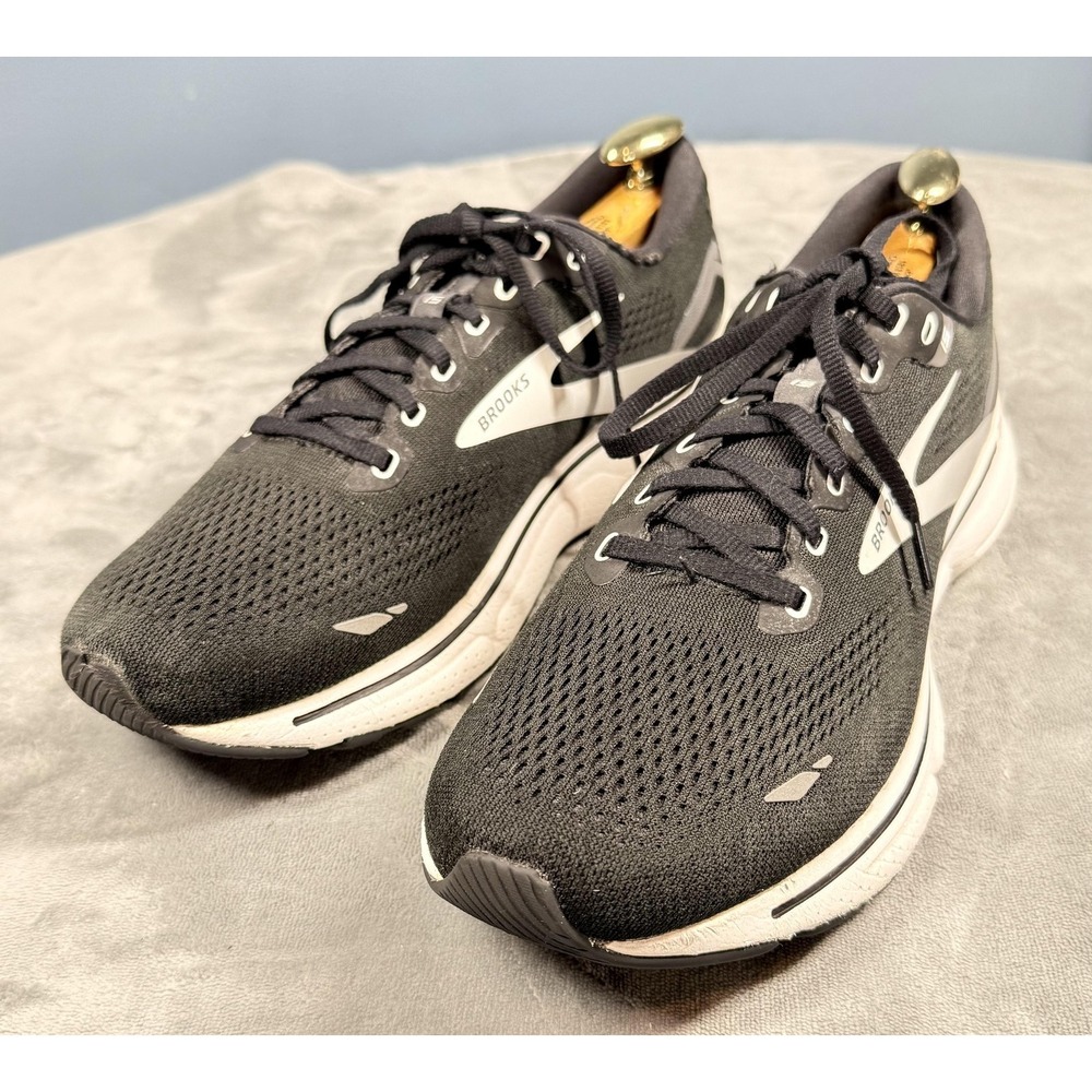 Brooks Ghost 15 Shoes Womens Size 12 Black Running Athletic Sneakers 1203801B012